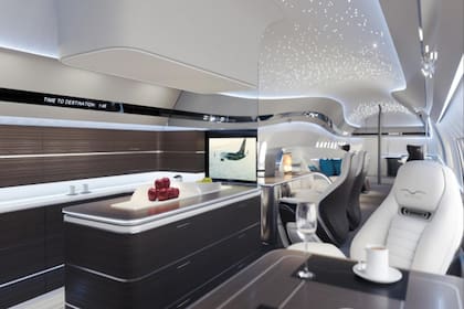 La cocina y el comedor son dos de los cinco espacios compartimentados del jet