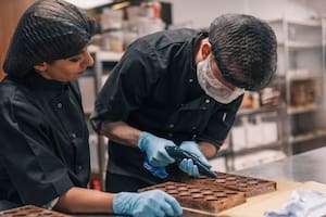 La fábrica de chocolate donde la mayoría de los empleados tienen autismo