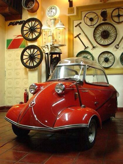 La Colección Rau, de La Plata, tiene autos y objetos de la vida cotidiana del Siglo XX