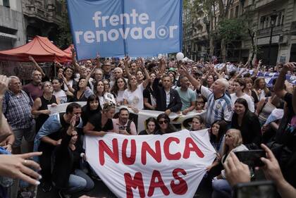 La columna del Frente Renovador, encabezada por Malena Galmarini