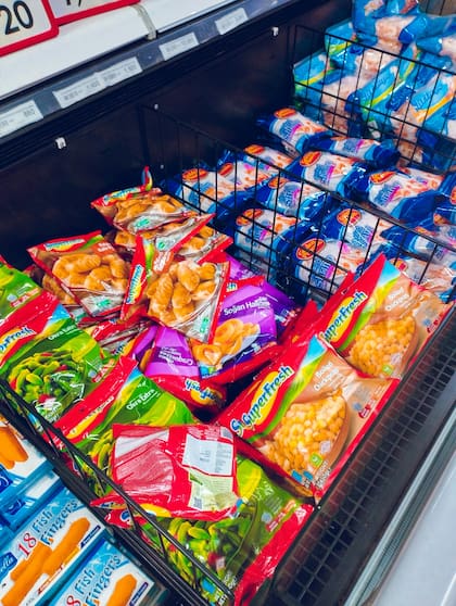 La comida ultraprocesada suele venderse lista para consumir o requiere de preparación mínima (Unsplash/Muhammed A. Mustapha)