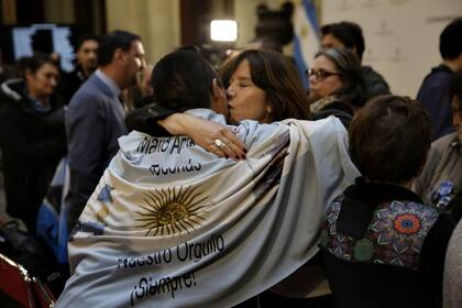 Familiares de los tripulantes del ARA San Juan, tras la presentación del informe