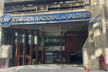 La Comisión Nacional de Valores dio marcha con una serie de restricciones