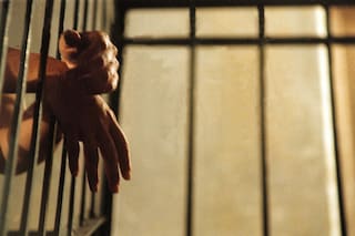 Barrotes por hogar: una pobre respuesta