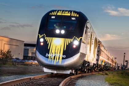 La compañía Brightline conectará Orlando y Miami