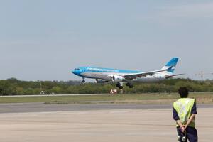 Cómo es el programa de millas de Aerolíneas Argentinas por el cual viajaban los funcionarios