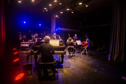 La Compañía Oblicua presenta el concierto "Borges x 5" en el CC Borges