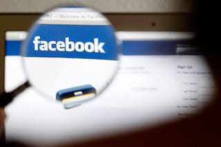 Facebook y Twitter libran una batalla por las fotos en la web