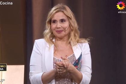 Andrea Politti, que reemplaza a Carina Zampini en la conducción, se mostró emocionada por el relato de la cocinera y le deseó que le "vaya muy bien" en el certamen