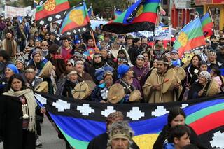 Enojada con el Gobierno, la Confederación Mapuche lanzó una desafiante promesa