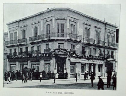 La Confitería Paris, antes de la remodelación de 1916.