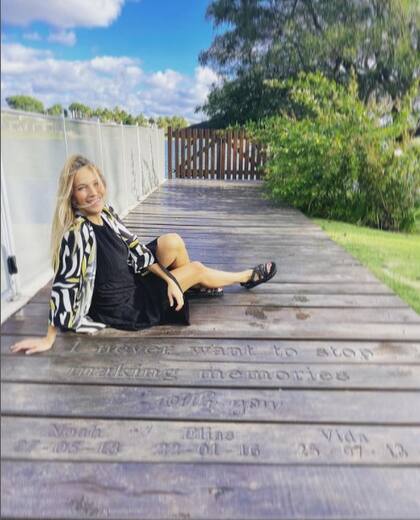 La conmovedora frase que se puede leer en el jardín de Luisana. Fuente: Instagram