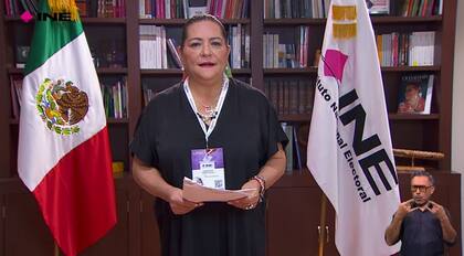 La consejera presidenta del INE dio los resultados de los conteos rápidos en cadena nacional