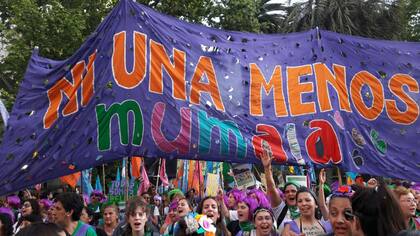 La consigna Ni una menos también estuvo presente en la marcha del Encuentro Nacional de Mujeres