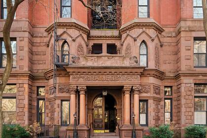 La construcción data de 1883 y es conocida por ser el primer edificio corporativo de la ciudad de Nueva York.