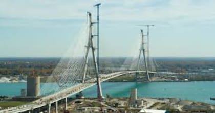 La construcción del puente Gordon Howe