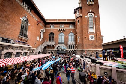 La construcción más destacada es el edificio que hoy alberga a la Usina del Arte, en La Boca