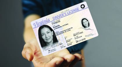 La continuidad de la licencia depende de la aptitud del conductor y del cumplimiento de los pasos administrativos previstos en la ley