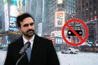 Qué significa la prohibición de circulación decretada en Nueva York y qué pasará en las próximas horas