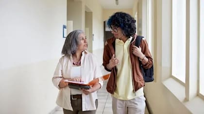 La conversación fomenta la interdisciplinariedad y recoge los intereses de los estudiantes