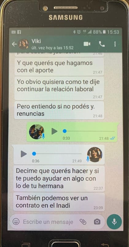 La conversación por WhatsApp entre Victoria Donda y su empleada