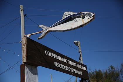 La entrada del restaurante, sobre la playa