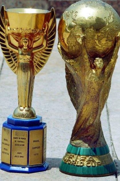 La Copa Jules Rimet estuvo activa hasta México 1970, a partir de Alemania 1974 comenzó a entregarse la Copa del Mundo