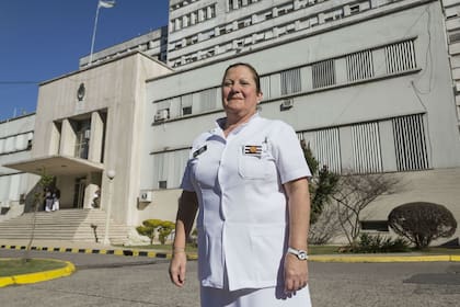 La coronel mayor Alicia Filomia, directora general del hospital