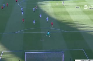 El clásico de las salvadas en la línea: del arranque furioso de Racing al increíble gol errado por Independiente
