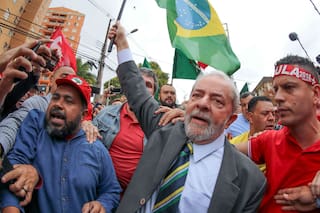 "Voy a buscarte. ¡Esperame!" La novia de Lula festeja el fallo de la Corte