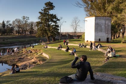 La costanera de Areco.