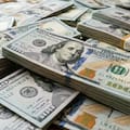 ¿A cuánto cotizan el dólar oficial y el blue este lunes 25 de mayo?