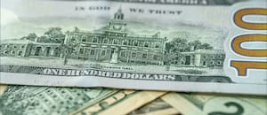 ¿A cuánto cotizan el dólar oficial y el blue este domingo 15 de marzo?