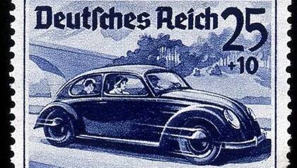 La creación del "auto del pueblo", en 1939, también generó un novedoso plan de compra con estampillas. 