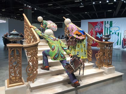 La creciente diversidad de la feria, representada con la obra de Yinka Shonibare en la sección Meridians