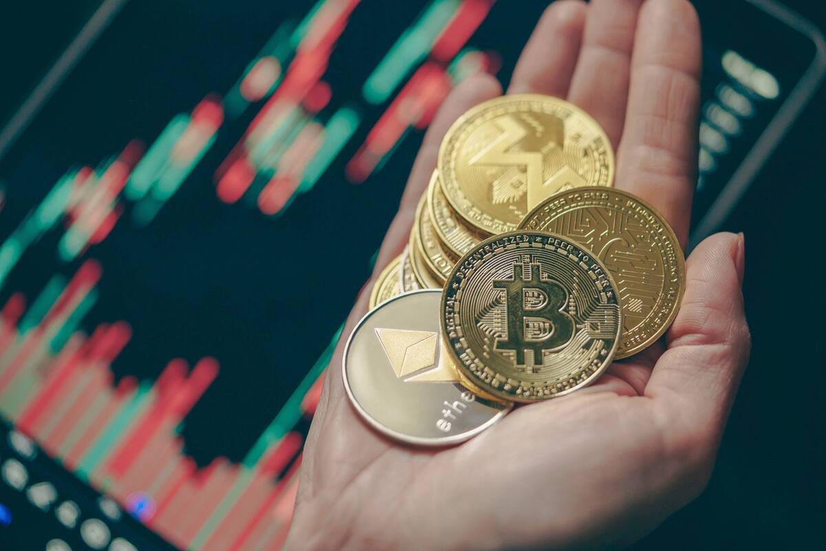 Bitcoin sufre una nueva caída: retrocede alrededor de 6%