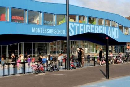 "La crítica no tiene fundamento. Solo es porque somos diferentes", dice Scott Akridge dueño de la Academia Riverstone Montessori, en Georgia, Estados Unidos