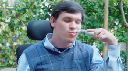 La cuchara con estabilizador que le puede cambiar la vida a personas con discapacidad