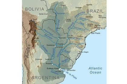 La Cuenca del Río de la Plata. El agua que desemboca en el río viene desde Bolivia, Paraguay, Brasil y Uruguay