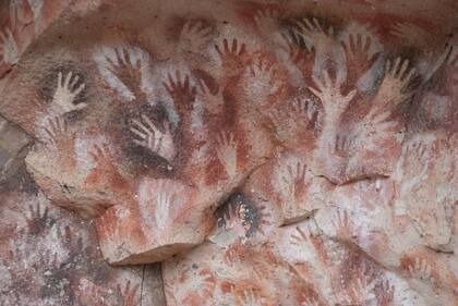 La Cueva de las Manos, en el caadn del ro Pinturas. Soledad Gil