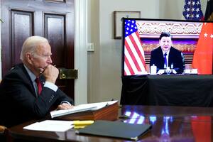 Tensión, críticas y “barandas” de contención en la primera cumbre entre Joe Biden y Xi Jinping