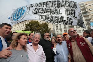 La cúpula de la CGT desafió a la Casa Rosada en las calles, en la antesala del paro