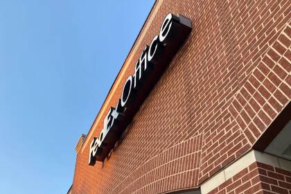 La decisión responde a la salida de un único cliente estratégico