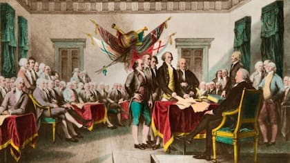 La Declaración de Independencia fue aprobada en el Congreso Continental de las 13 colonias que Gran Bretaña tenía en América del Norte.
