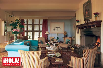 La decoración tiene un tema recurrente, las jirafas. Los cuadros colgados en las paredes dan muestra de estos fascinantes animales en su hábitat.