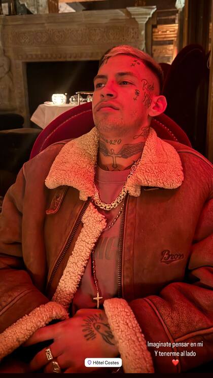 La dedicatoria de Wanda a L-Gante en la recepción del hotel