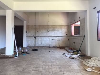 La defensa asegura que la casa está inhabitable porque fue saqueada