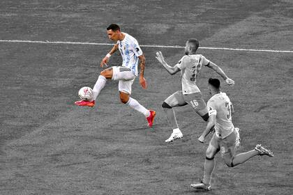 La definición de Ángel Di María para el 1 a 0 frente a Brasil: el gol del título en la final de 2021
