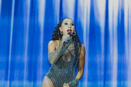 La Delio Valdez encendió al escenario Norte con sus cumbias