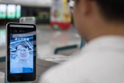 La democracia que ya está utilizando el reconocimiento facial para registrar los rostros de sus ciudadanos